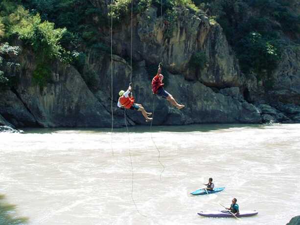 Imagen general del Hotel Camp High 5 Jayalgarh. Foto 3