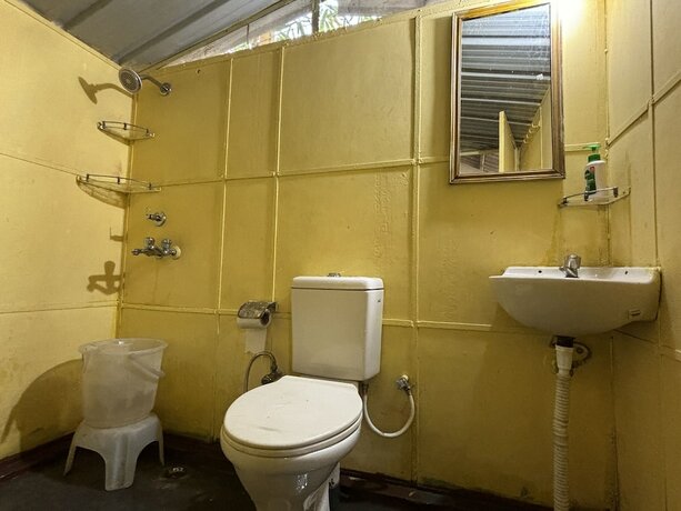 Imagen general del Hotel Camp High 5 Jayalgarh. Foto 6