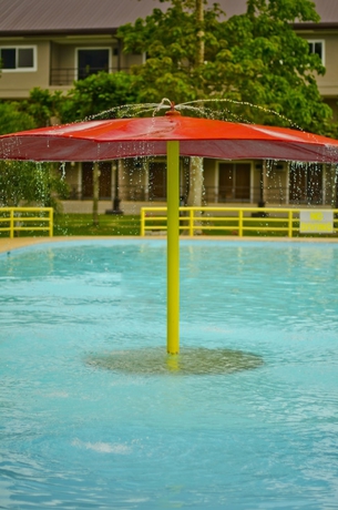 Imagen de la piscina del Hotel Camp Holiday Resort and Recreation Area. Foto 19