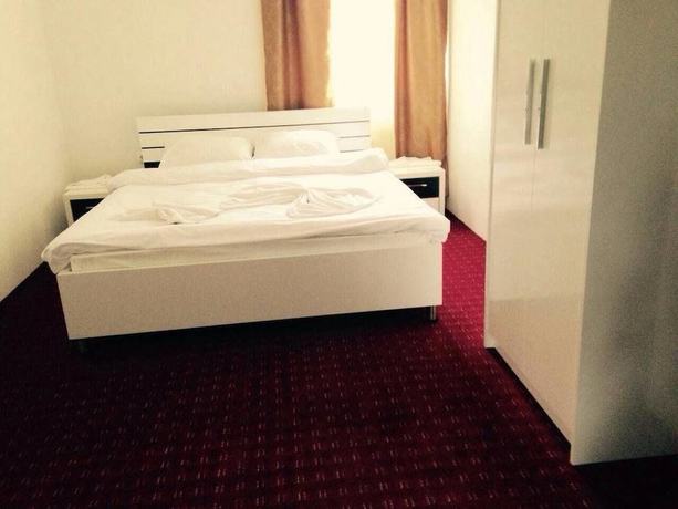 Imagen de la habitación del Hotel Camp Karagaq. Foto 10
