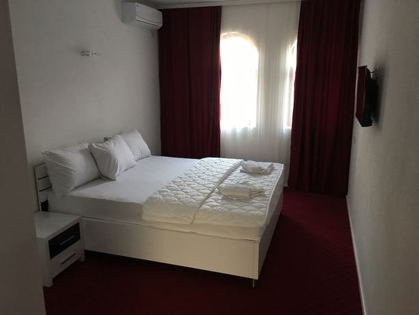 Imagen de la habitación del Hotel Camp Karagaq. Foto 16