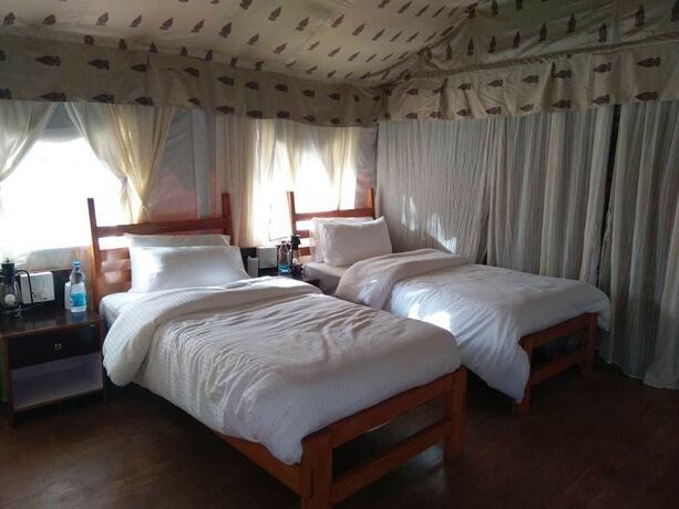 Imagen de la habitación del Hotel Camp Kasbah Bir Resort. Foto 13