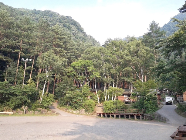 Imagen de los exteriores del Hotel Camp Koyodai. Foto 12
