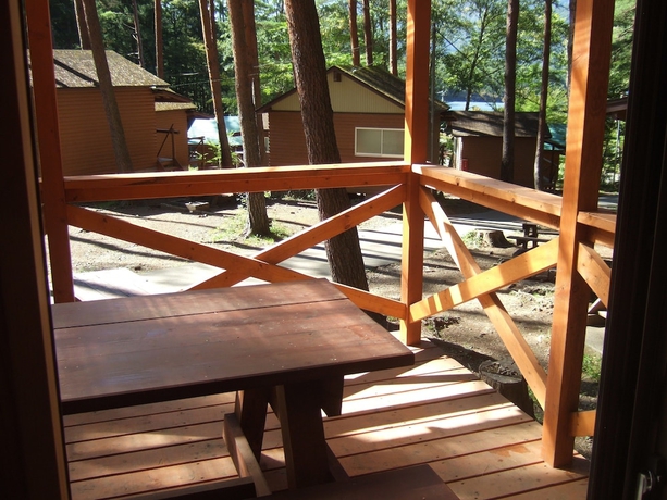 Imagen de los exteriores del Hotel Camp Koyodai. Foto 13