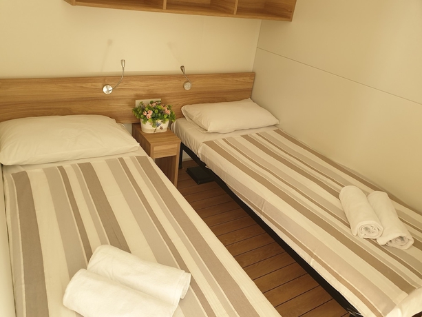 Imagen de la habitación del Hotel Camp Milo moje. Foto 11