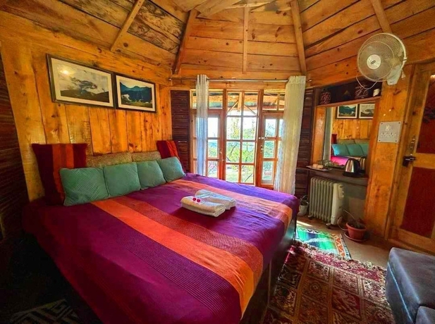 Imagen de la habitación del Hotel Camp Oak View. Foto 6