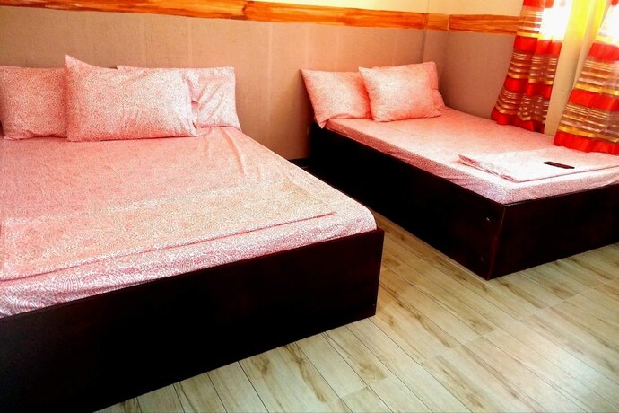 Imagen de la habitación del Hotel Camp Rofelio Surfing Beach Resort. Foto 14