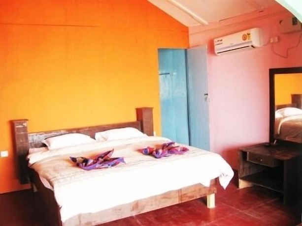 Imagen de la habitación del Hotel Camp San Francisco. Foto 13