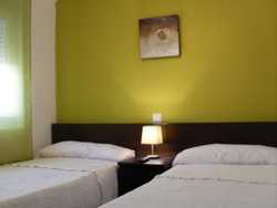 Imagen de la habitación del Hotel C&H Madrid Norte. Foto 2