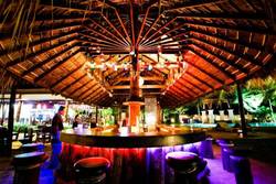 Imagen de la habitación del Hotel C&N Kho Khao Beach Resort. Foto 41