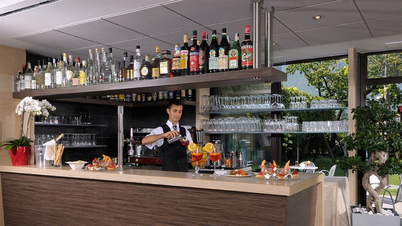 Imagen del bar/restaurante del Hotel Campagnola, Lago de Garda. Foto 2