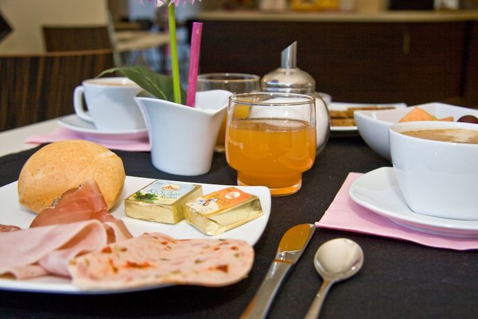 Imagen del bar/restaurante del Hotel Campagnola, Navene. Foto 6