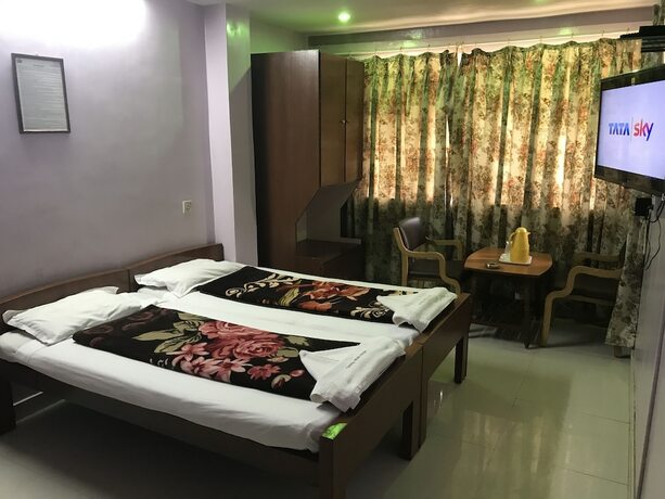Imagen de la habitación del Hotel Campal Beach Resort. Foto 6
