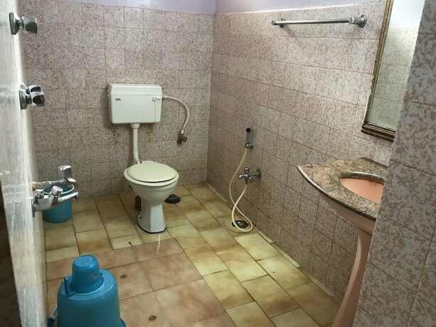 Imagen de la habitación del Hotel Campal Beach Resort. Foto 8