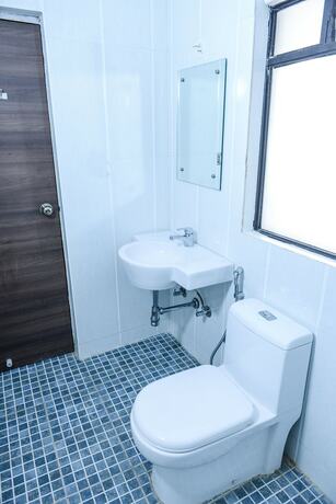 Imagen general del Hotel Campal. Foto 2