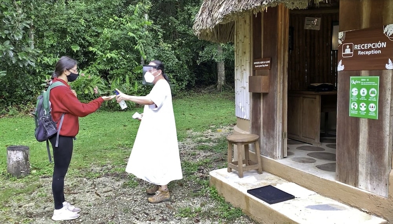 Imagen de los interiores del Hotel Campamento Rio Lacanja. Foto 18