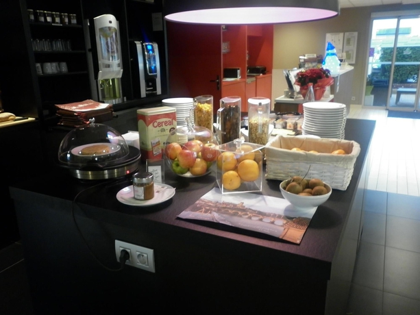 Imagen del bar/restaurante del Hotel Campanile Albi Centre. Foto 6