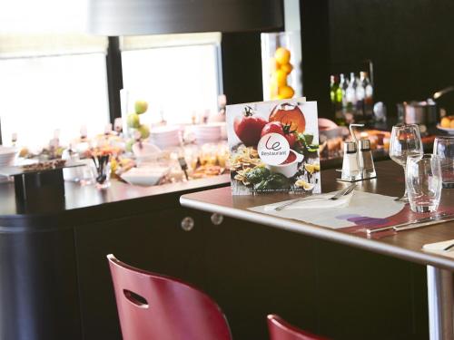 Imagen general del Hotel Campanile Alencon. Foto 14