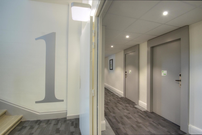 Imagen de los interiores del Hotel Campanile Annecy Centre - Gare. Foto 14