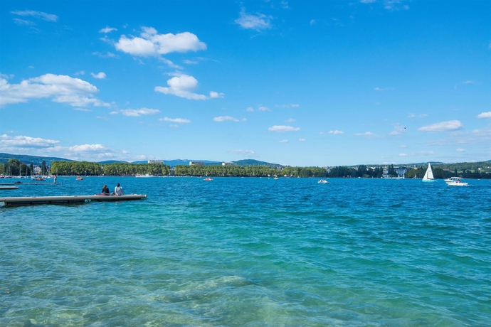 Imagen de los exteriores del Hotel Campanile Annecy Centre - Gare. Foto 10