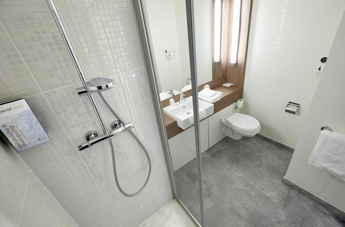 Imagen general del Hotel Campanile Annemasse Gare - Genève. Foto 4