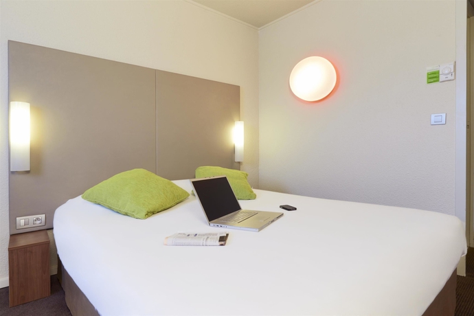 Imagen de la habitación del Hotel Campanile Argenteuil. Foto 10