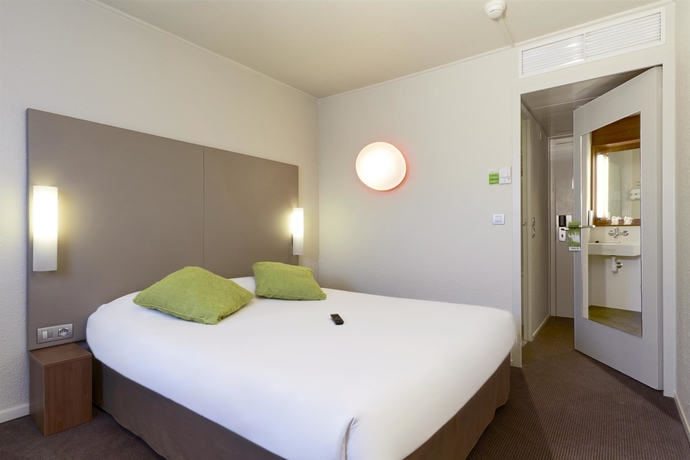 Imagen de la habitación del Hotel Campanile Argenteuil. Foto 11