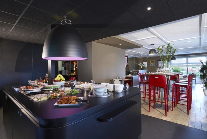 Imagen del bar/restaurante del Hotel Campanile Arras - Saint Nicolas. Foto 2