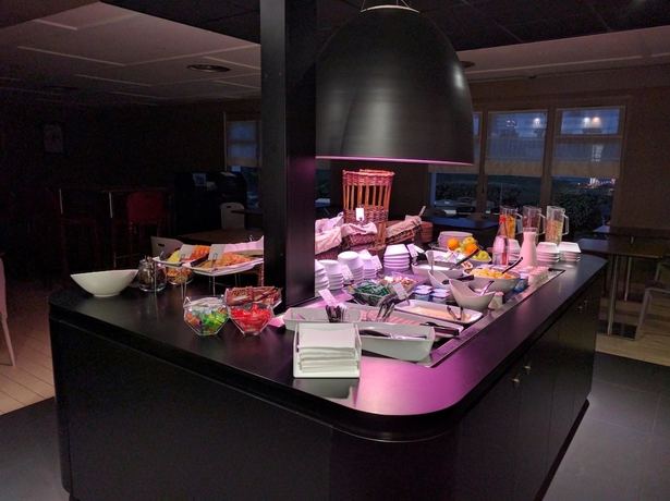 Imagen del bar/restaurante del Hotel Campanile Auch. Foto 4