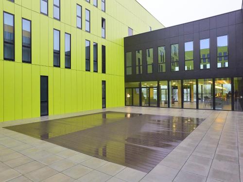 Imagen general del Hotel Campanile Belfort Montbéliard - Gare La Jonxion. Foto 7