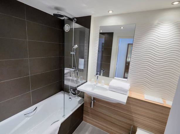 Imagen de la habitación del Hotel Campanile Bordeaux Ouest Mérignac Aéroport. Foto 17