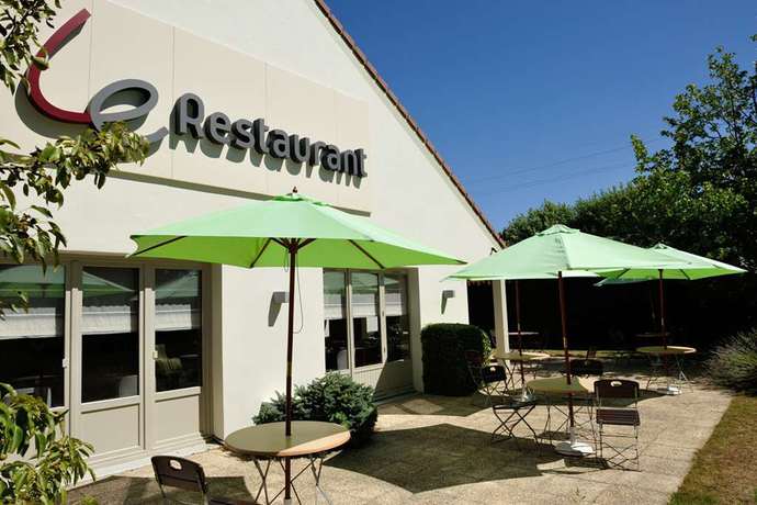 Imagen general del Hotel Campanile Bourg En Bresse - Viriat. Foto 2