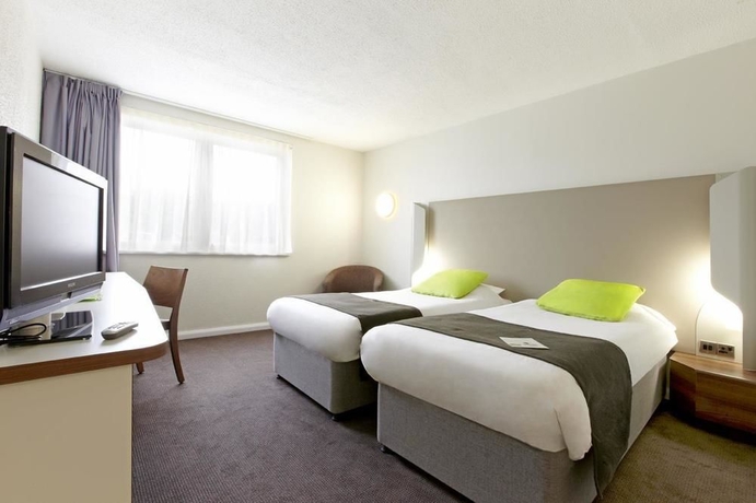 Imagen de la habitación del Hotel Campanile Bradford. Foto 9