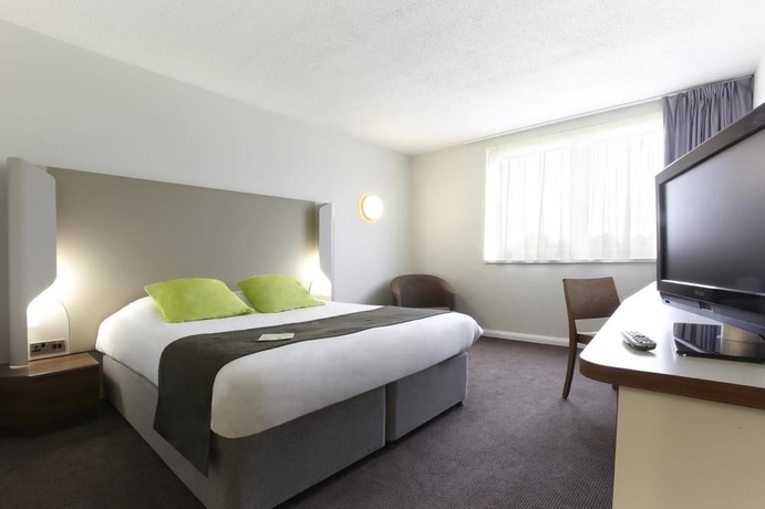 Imagen de la habitación del Hotel Campanile Bradford. Foto 12