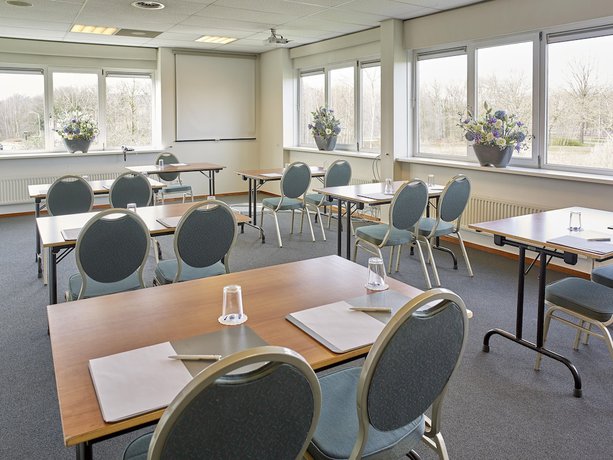 Imagen de los interiores del Hotel Campanile Breda. Foto 20