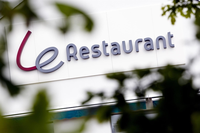 Imagen del bar/restaurante del Hotel Campanile Brest - Gouesnou Aéroport. Foto 6