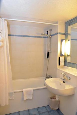 Imagen de la habitación del Hotel Campanile Brive La Gaillarde Ouest. Foto 14