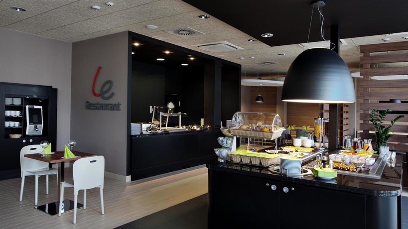Imagen del bar/restaurante del Hotel Campanile Bydgoszcz. Foto 3