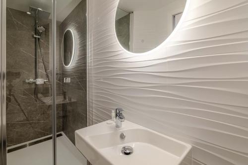 Imagen de la habitación del Hotel Campanile Caen Centre - Gare. Foto 15