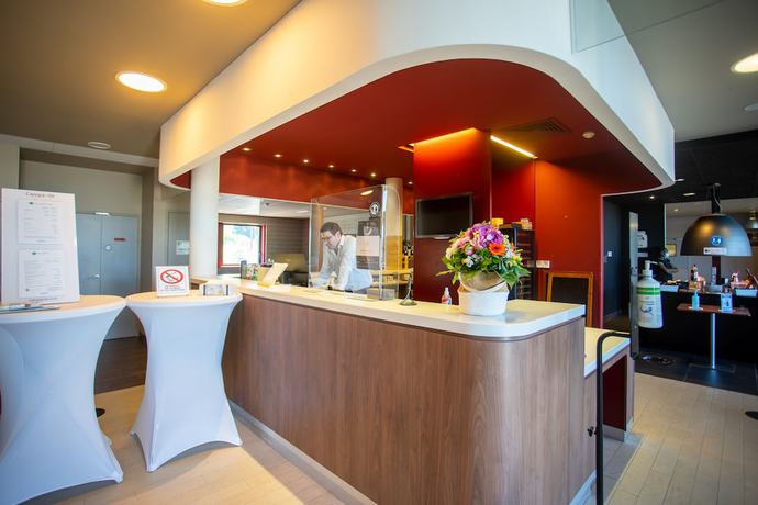 Imagen de los interiores del Hotel Campanile Carcassonne Est La Cite. Foto 20