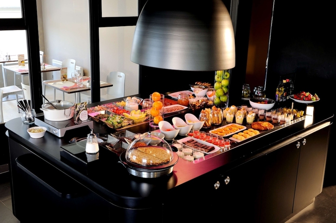 Imagen del bar/restaurante del Hotel Campanile Château Thierry. Foto 5