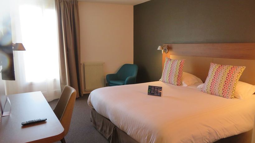 Imagen de la habitación del Hotel Campanile Chartres Centre - Gare - Cathédrale. Foto 8