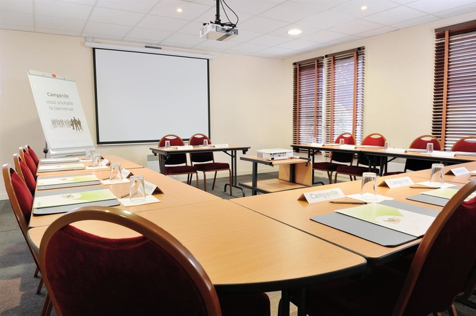 Imagen de los interiores del Hotel Campanile Clermont Ferrand Sud - Aubiere. Foto 14