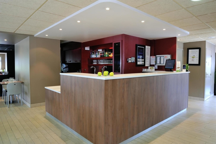 Imagen del bar/restaurante del Hotel Campanile Clermont Ferrand Sud - Aubiere. Foto 8