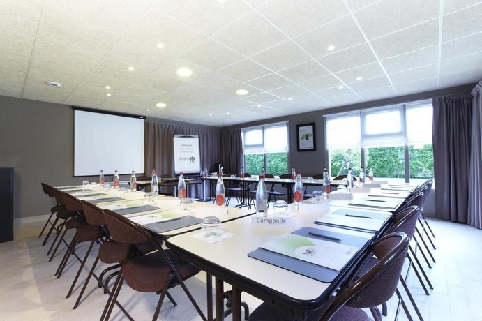 Imagen de los interiores del Hotel Campanile Deauville St Arnoult. Foto 16