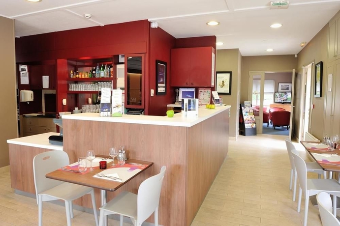 Imagen de los interiores del Hotel Campanile Dijon Nord - Toison D'or. Foto 16