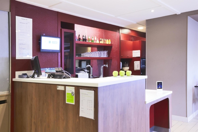 Imagen de los interiores del Hotel Campanile Dijon St Apollinaire. Foto 16