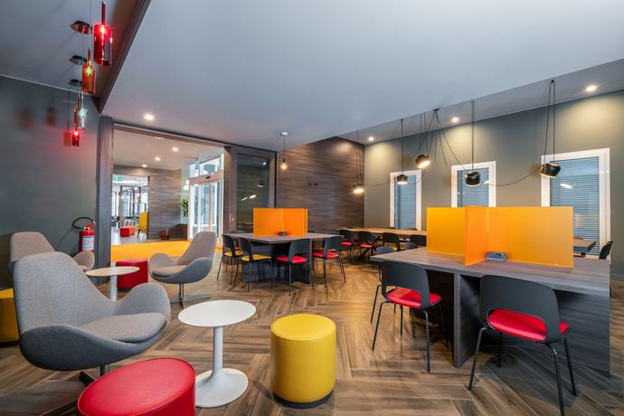 Imagen del bar/restaurante del Hotel Campanile Duisburg City. Foto 5