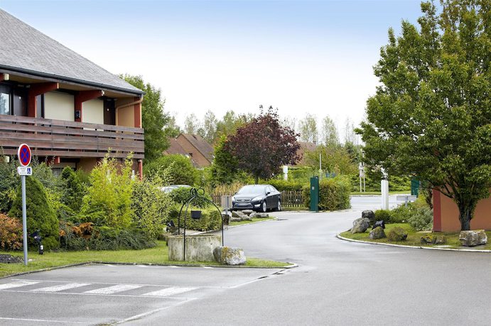 Imagen general del Hotel Campanile Dunkerque Est - Armbouts Cappel. Foto 2