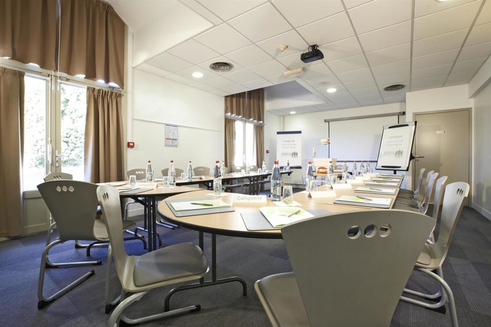 Imagen de los interiores del Hotel Campanile Dunkerque Sud - Loon Plage. Foto 14